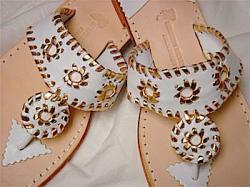 White and Gold  White with gold NULL
